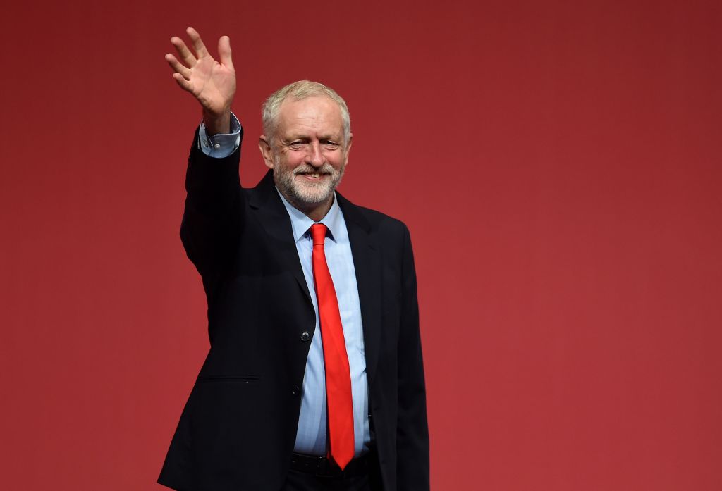 Jeremy Corbyn celebrates his victory in the Labour leadership (Photo credit: Danny Lawson/PA Wire) 