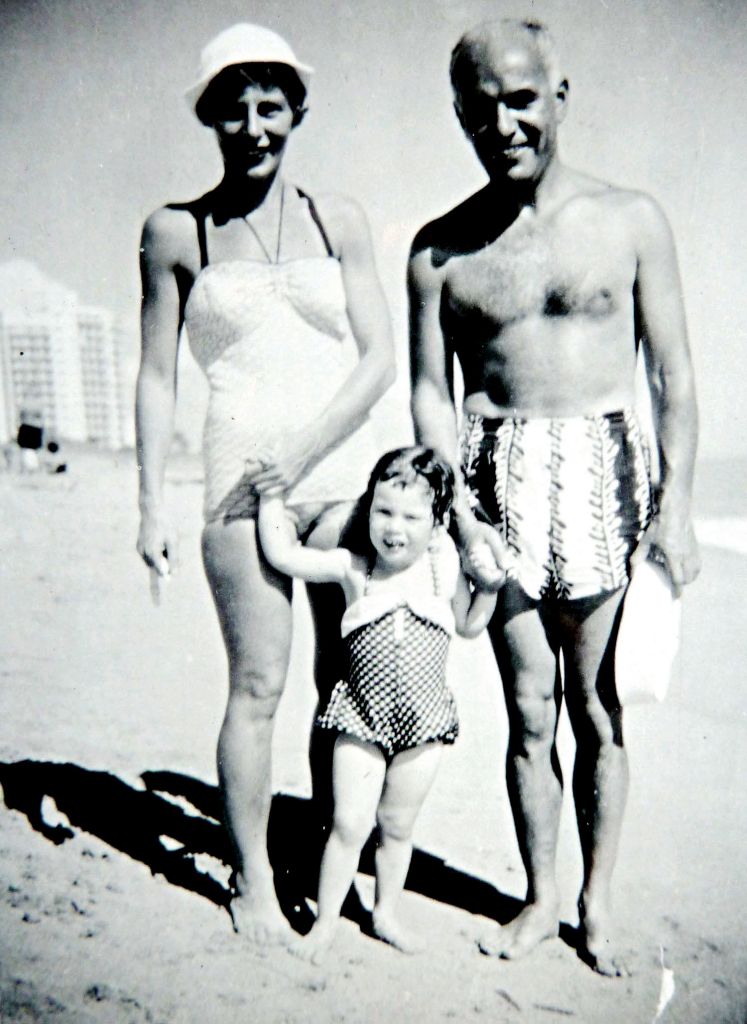 Ruby as a child with her parents