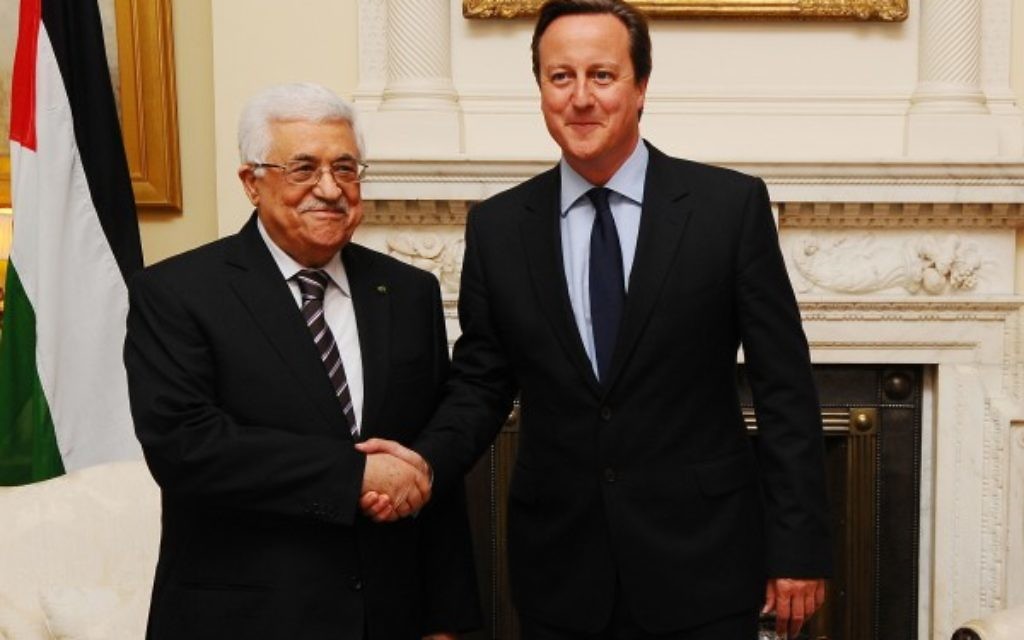 David Cameron welcomes Palestinian president Mahmud Abbas to Downing Street