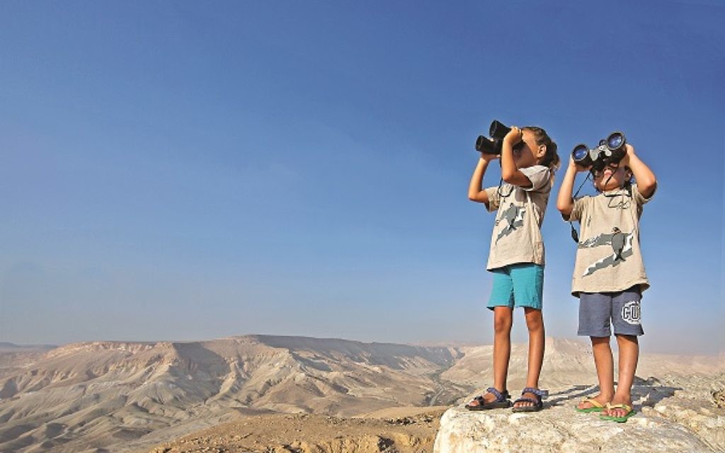 In total, a record 3.54 million visitors entered Israel in 2013.