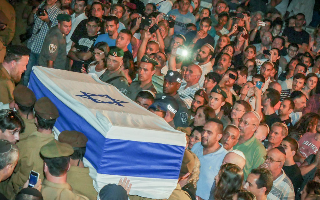 The funeral of Sgt. Sean Carmeli. Photo: Jinipix/Israel Sun.