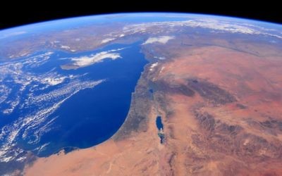 Israel in the centre, mediterranean sea on the left. (Picture: NASA/Barry Wilmore)