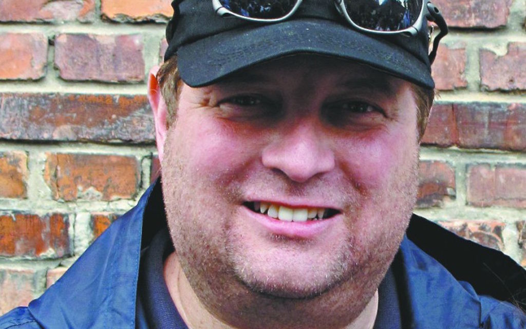 Scott Saunders