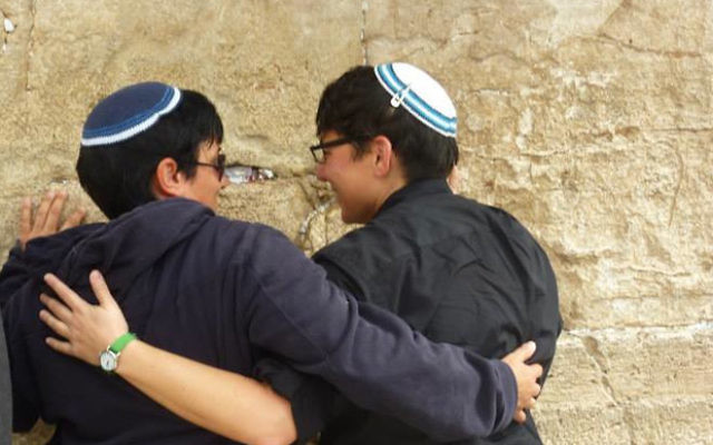 A trans experience at the Kotel