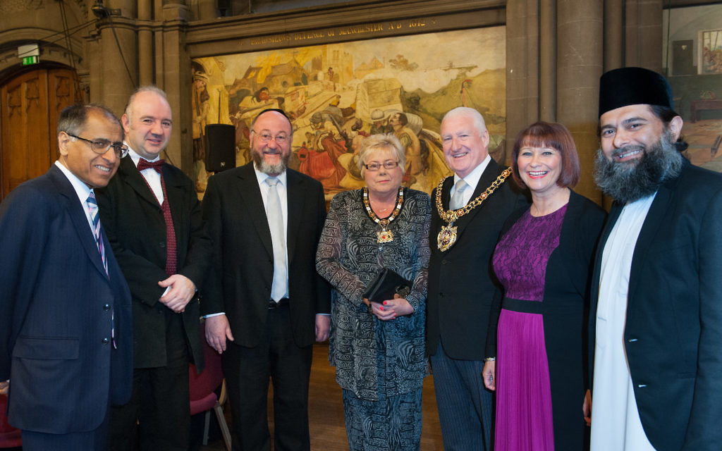 From Left to right: Mohammed Amin, Co-Chair of the Forum,  Jonny Wineberg, Master of Ceremonies and past Co-Chair of the Forum. Chief Rabbi Ephraim Mirvis, The Lady Mayoress Mrs Murphy, The Lord Mayor of Manchester Cllr Paul Murphy OBE,  Heather Fletcher, Co-Chair of the Forum, Shaykh Ibrahim Mogra.
