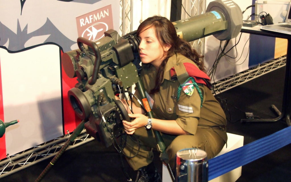 Israeli soldier with Gil type Spike launcher