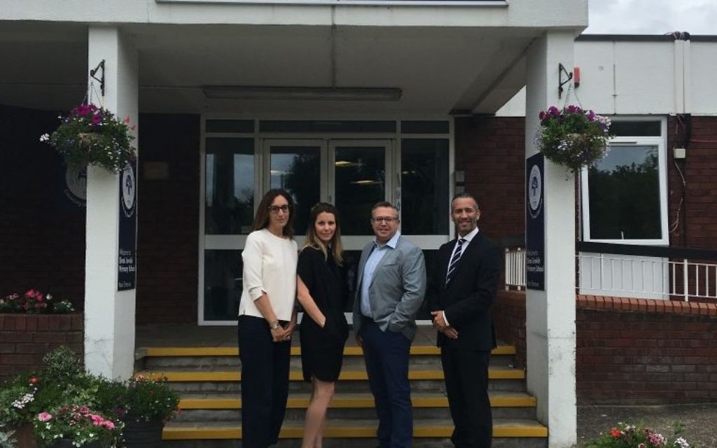 L-R: Gesher co-founders Sarah Sultman and Ali Durban with Sinai Chairman Less Glassar and head teacher Robert Leach