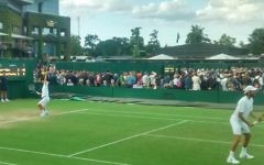 Sela (left) & Robert are through to the second round of the men's doubles