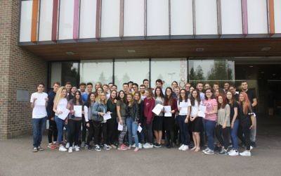 Yavneh School students celebrate their A Level results