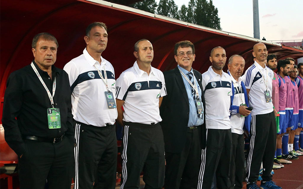 Elisha Levy (left) says his side will find it "very difficult" to qualify for the 2018 World Cup