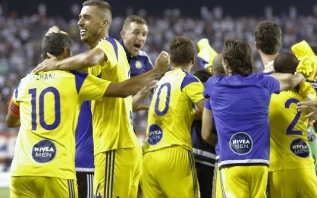 Maccabi Tel Aviv celebrate their penalty shoot-out win. Picture: Maccabi Tel Aviv