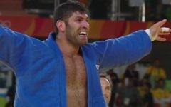 Or Sasson celebrates his bronze medal win Or Sasson celebrates his bronze medal win