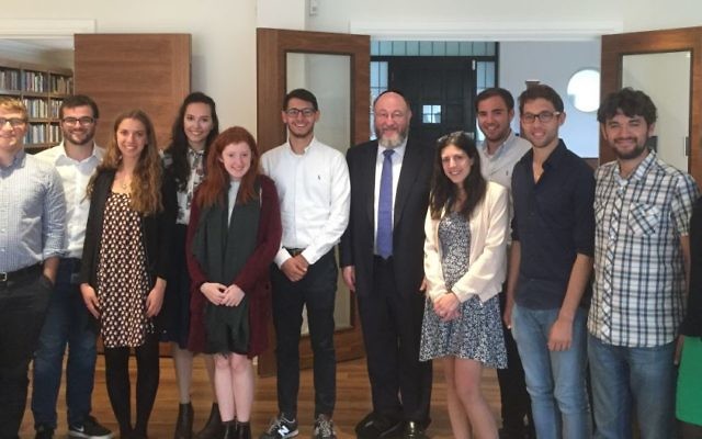 The UJS team with Rabbi Mirvis