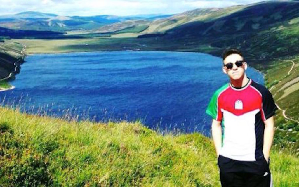 Daniel Yahia wearing a Palestine shirt