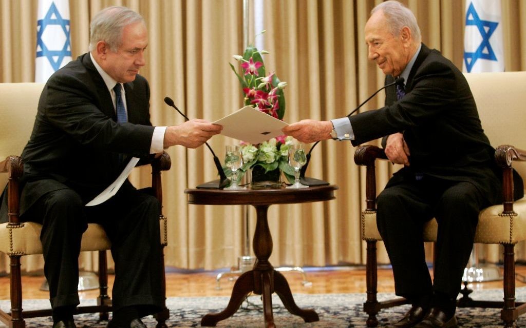 Shimon Peres with Benjamin Netanyahu
