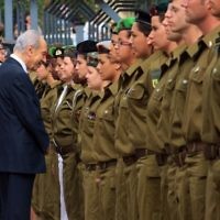 Shimon Peres greeting troops