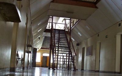 Prison (Wikipedia/Henry Hagnäs)