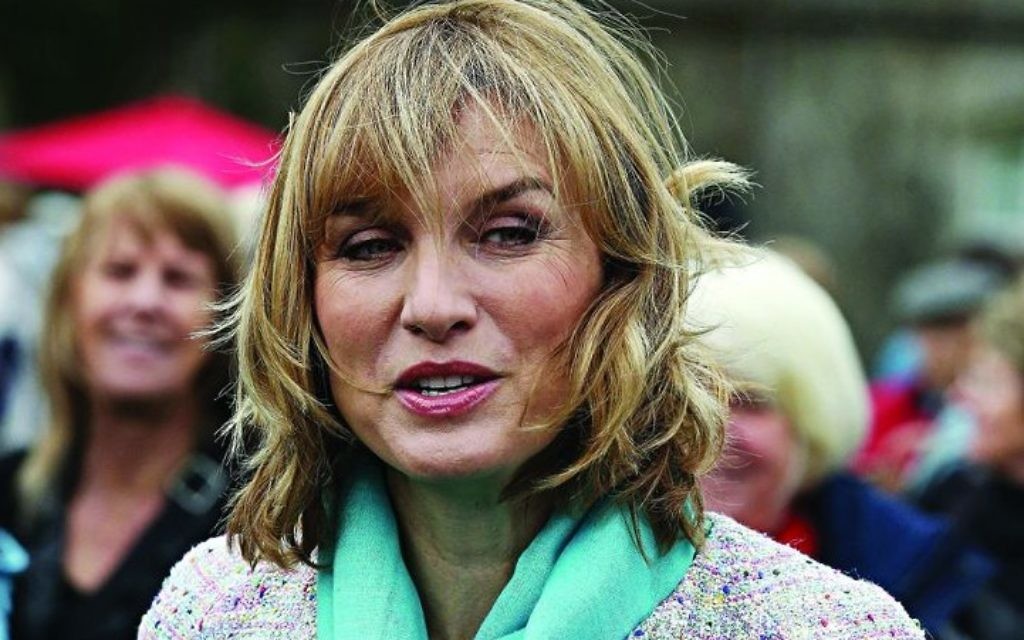 Antiques roadshow presenter Fiona Bruce
