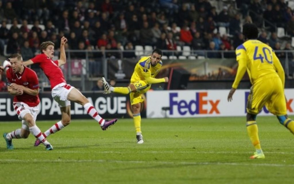 Eyal Golasa fired in Maccabi's late winner. Picture: Maccabi Tel Aviv FC