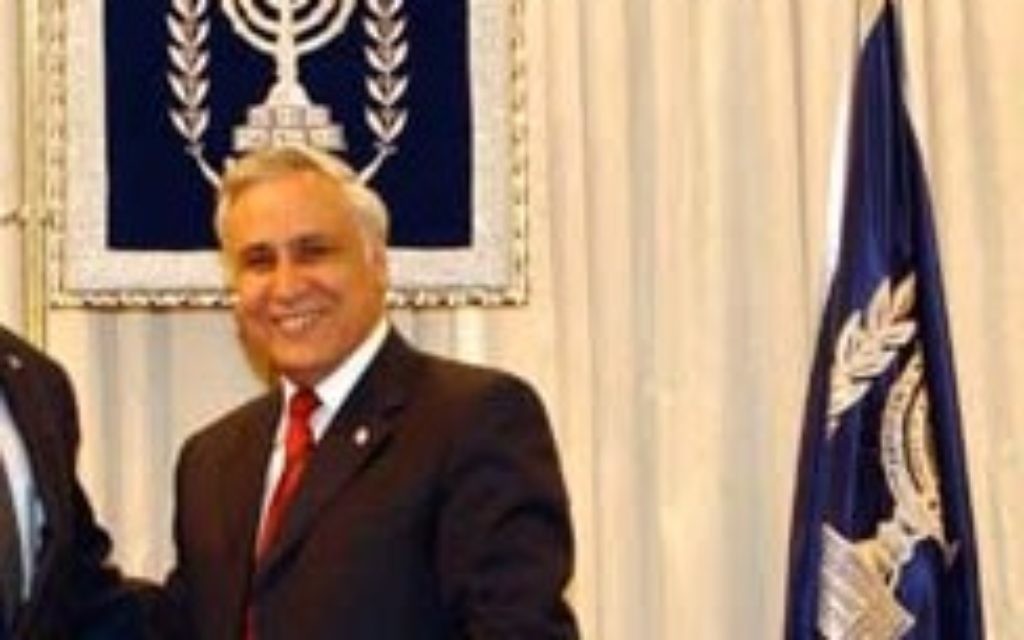 Former head of the UN Colin Powell_ with Moshe Katsav