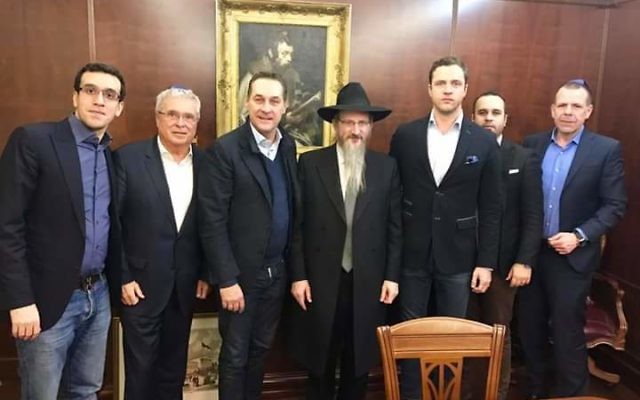 Russian chief rabbi Lazar (centre) ​ meeting Austrian far-right leader HC Strache ( third from left)