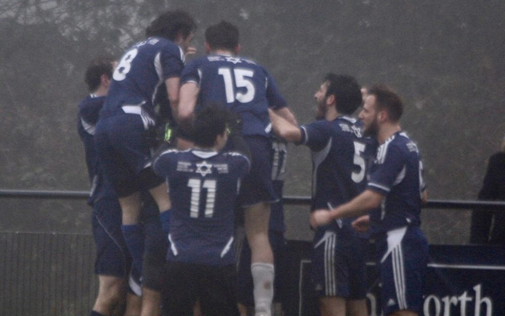 Oakwood celebrate their last-minute win