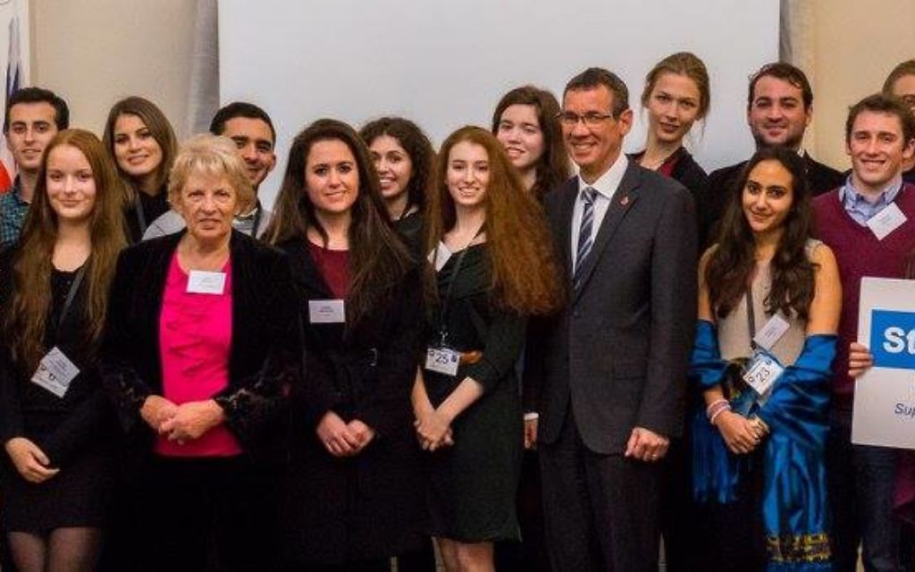 A group photo of the trainees