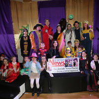 The Purim Panto at Mill Hill shul 

Photo credit: Marc Morris Photography