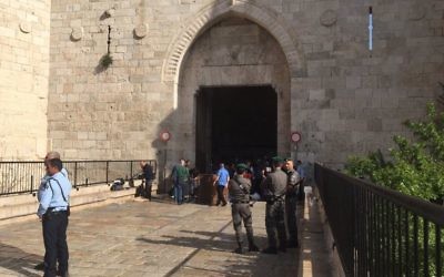 Police units at scene of attempted stabbing attack at Damascus gate, Jerusalem. Police responded to threat. Female Terrorist shot & killed. Source: Micky Rosenfeld on twitter