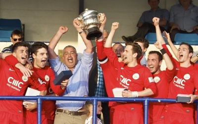 Last season's Peter Morrison Trophy winners, Hendon United A