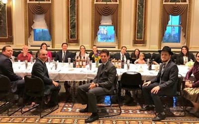 The seder taking place in the White House, without Donald Trump (Credit: Sean Spicer on Twitter).