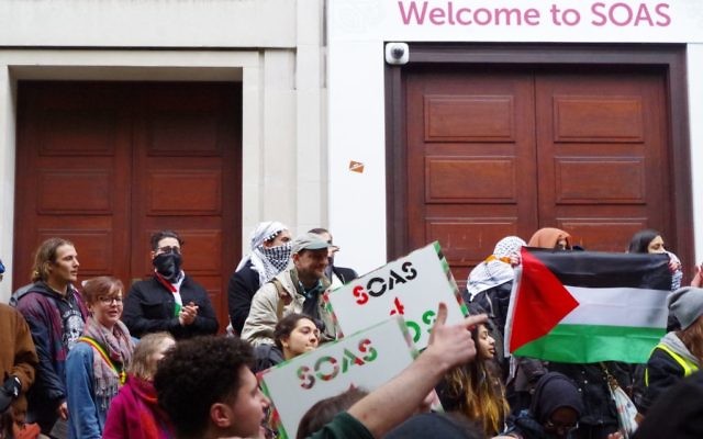 Anti-Israel demonstrators at SOAS