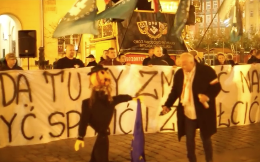 A screenshot of the video in which the effigy was burnt