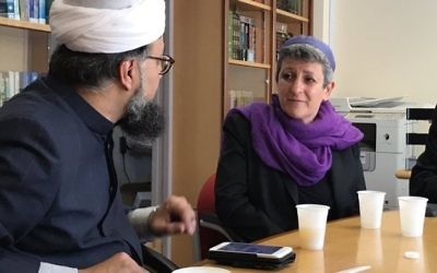 Rabbi Laura (left) with Imam Irfan Chishti at the mosque in Manchester