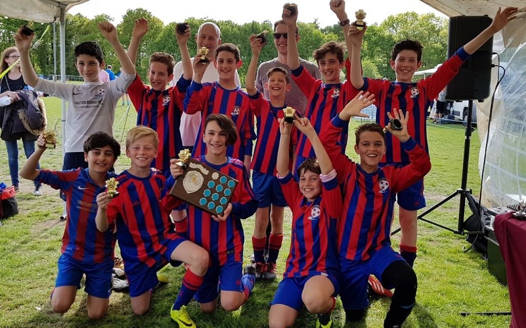 NWLJ celebrate their trophy win