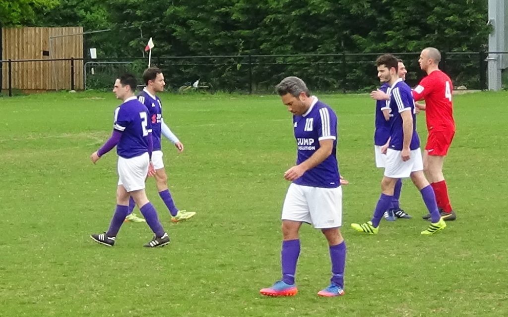 Redbridge players at the end of their 4-3 defeat to Hendon