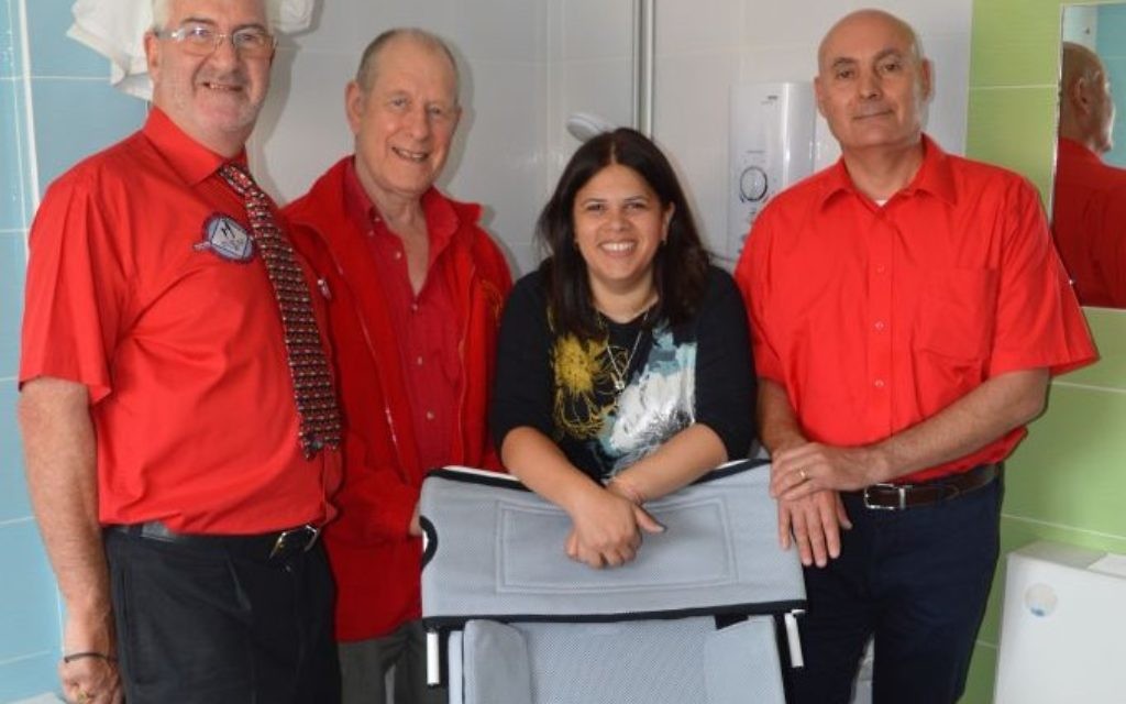Three committee members of the LTFUC, Hon. Secretary Malcolm Shaffron, PR Raymond Levy and Appeals Officer Colin Greaves took a tour of the home on Wednesday to see what their donation had paid for, as well as taking a tour of the service and meeting home manager Annette Shimoni.