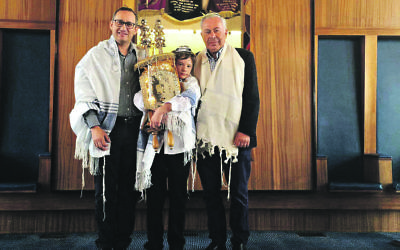Final simcha: Rabbi Steven Katz, right, with barmitzvah boy Daniel Fields and Dr Paul Fields