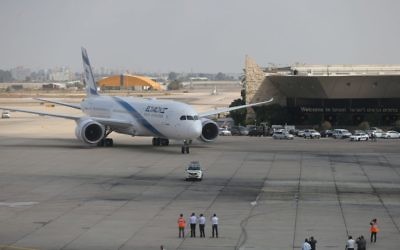El Al Boeing 787 Dreamliner arrives for a welcome ceremony after his landing at Ben Gurion International Airport, near Tel Aviv on August 23, 2017. Photo by: Nimrod Glikman - JINIPIX