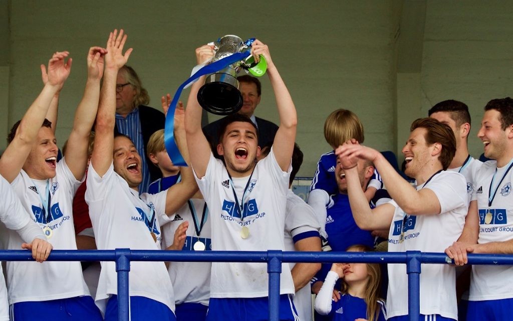 Last season's Cyril Anekstein Cup winners - Maccabi London Lions A