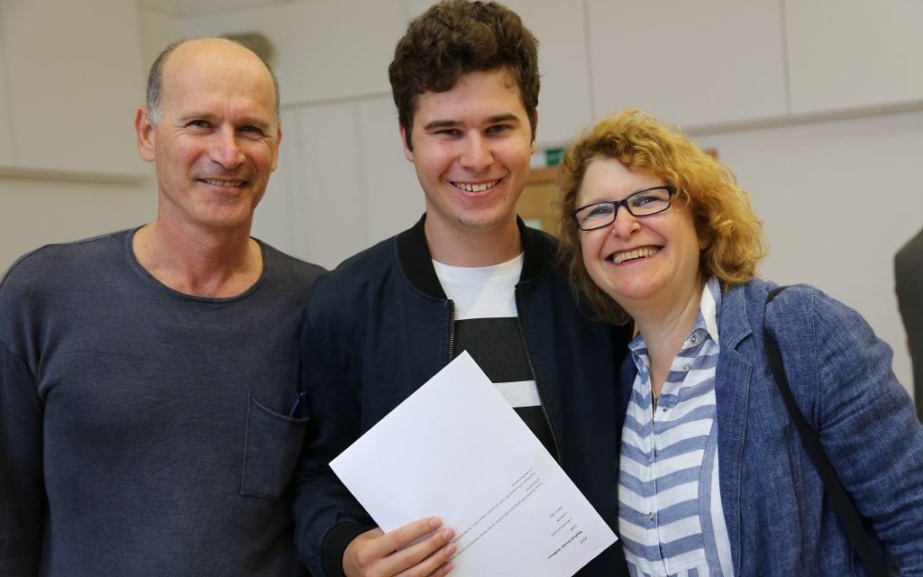 JFS student Raphael Korber-Hoffman and parents