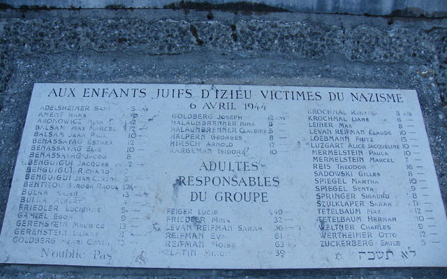 Commemorative plaque commemorating the Children of Izieu, in Nantua