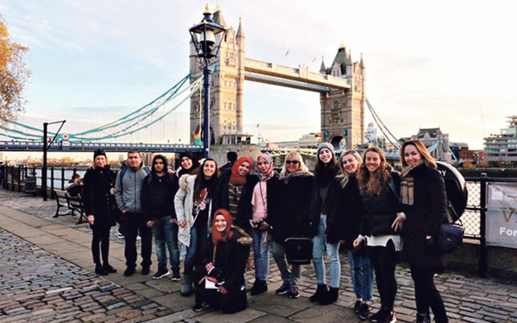 Arab New High School and Hayovel School pupils make friends in London