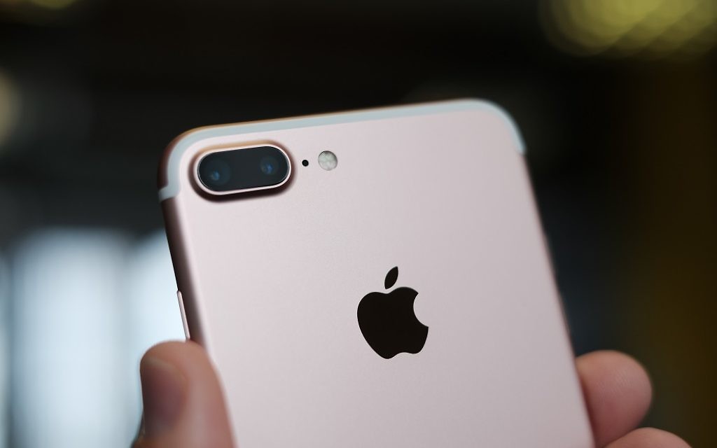 Apple iPhone