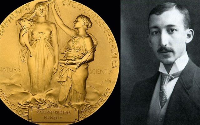 Gold Nobel Prize medal (left) awarded to a founding radiochemist George de Hevesy (right) which is expected to sell for hundreds of thousands of pounds at auction. 

Photo credit: Handout/PA Wire