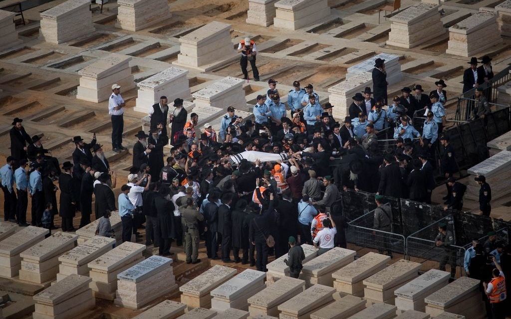 Thousands of followers of Rabbi Aharon Leib Shteinman attend his funeral in the Ultra Orthodox city of Bnei Brak, on December 12, 2017. Rabbi Aharon Leib Shteinman passed away earlier this morning at the age of 104. Photo by: JINIPIX Thousands of followers of Rabbi Aharon Leib Shteinman attend his funeral in the Ultra Orthodox city of Bnei Brak, on December 12, 2017. Rabbi Aharon Leib Shteinman passed away earlier this morning at the age of 104. Photo by: JINIPIX