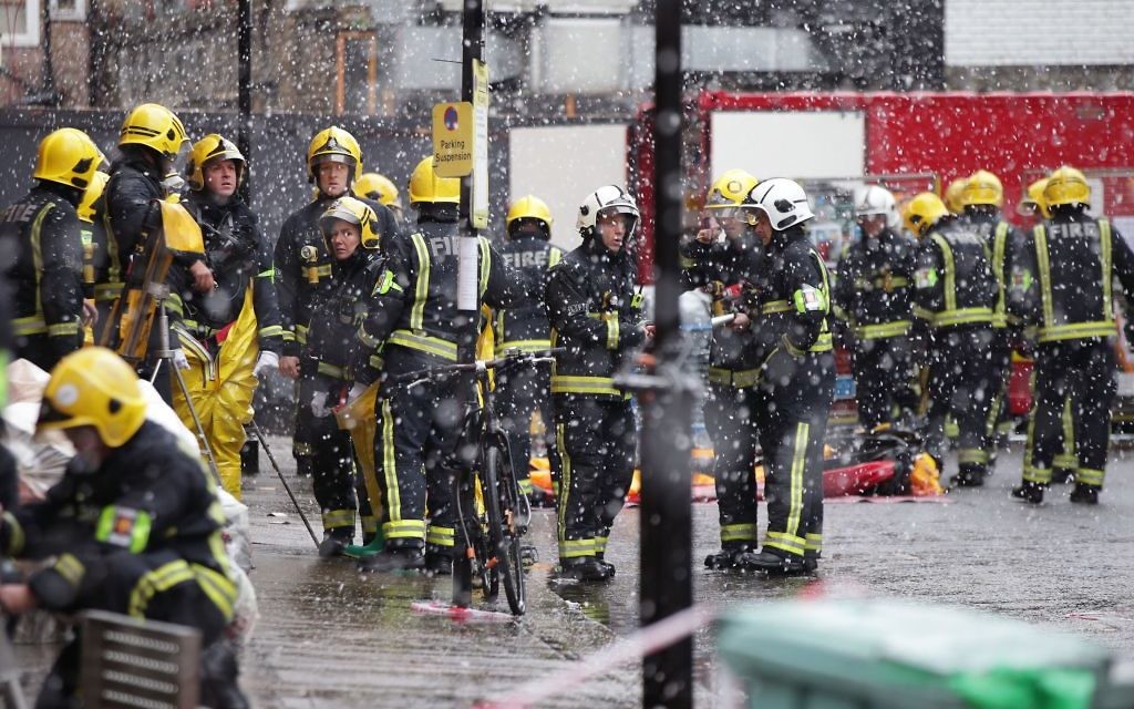 Members of the police, fire brigade and ambulance service during a joint exercise to test their response to a ÔHAZMATÕ type ncident involving a hazardous substance, at the Israeli Embassy in Kensington, London. 

Photo credit: Yui Mok/PA Wire