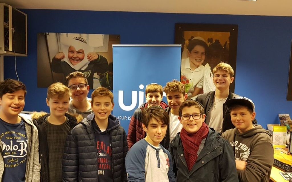 King David and Yavneh College boys volunteering in Manchester