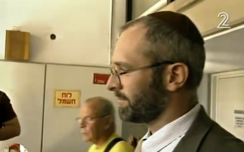 Yehoshua Elitzur (screen capture: Channel 2 via The Times of Israel )