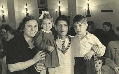 Miri with her mother Hannah, father Ephraim, and brother Haim’ke